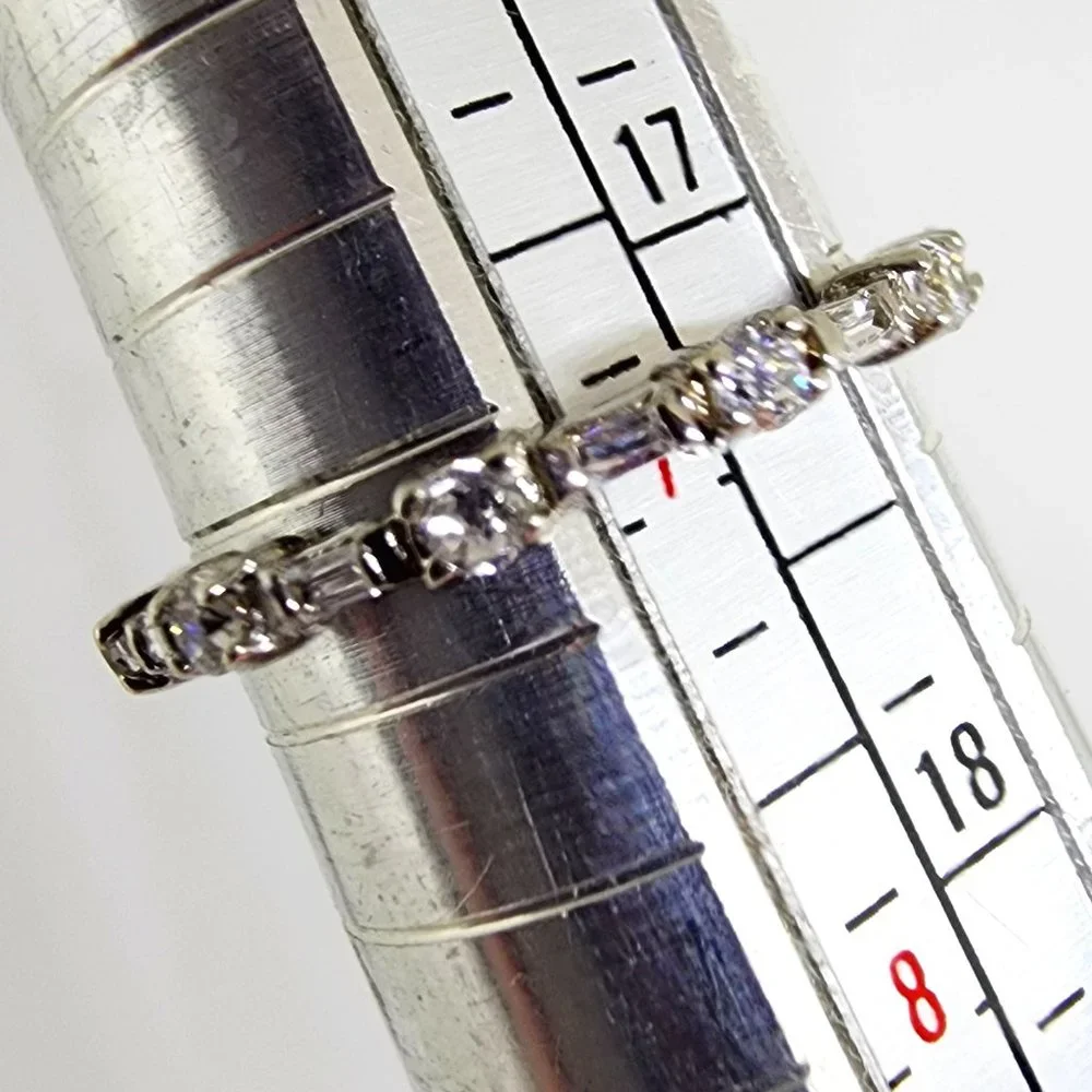 Round and Baguette Prong Set Stones Narrow Band Sterling Silver Ring SZ 7
